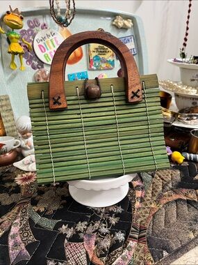 Woven Bamboo Style Handbag Wood Handle Boho Resort Cottagecore Purse Natural